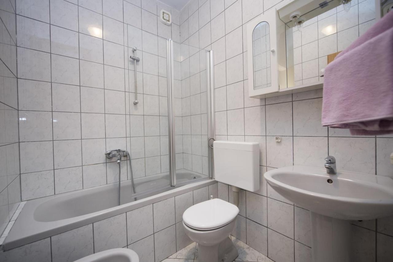 Apartment Brela 16603B Extérieur photo