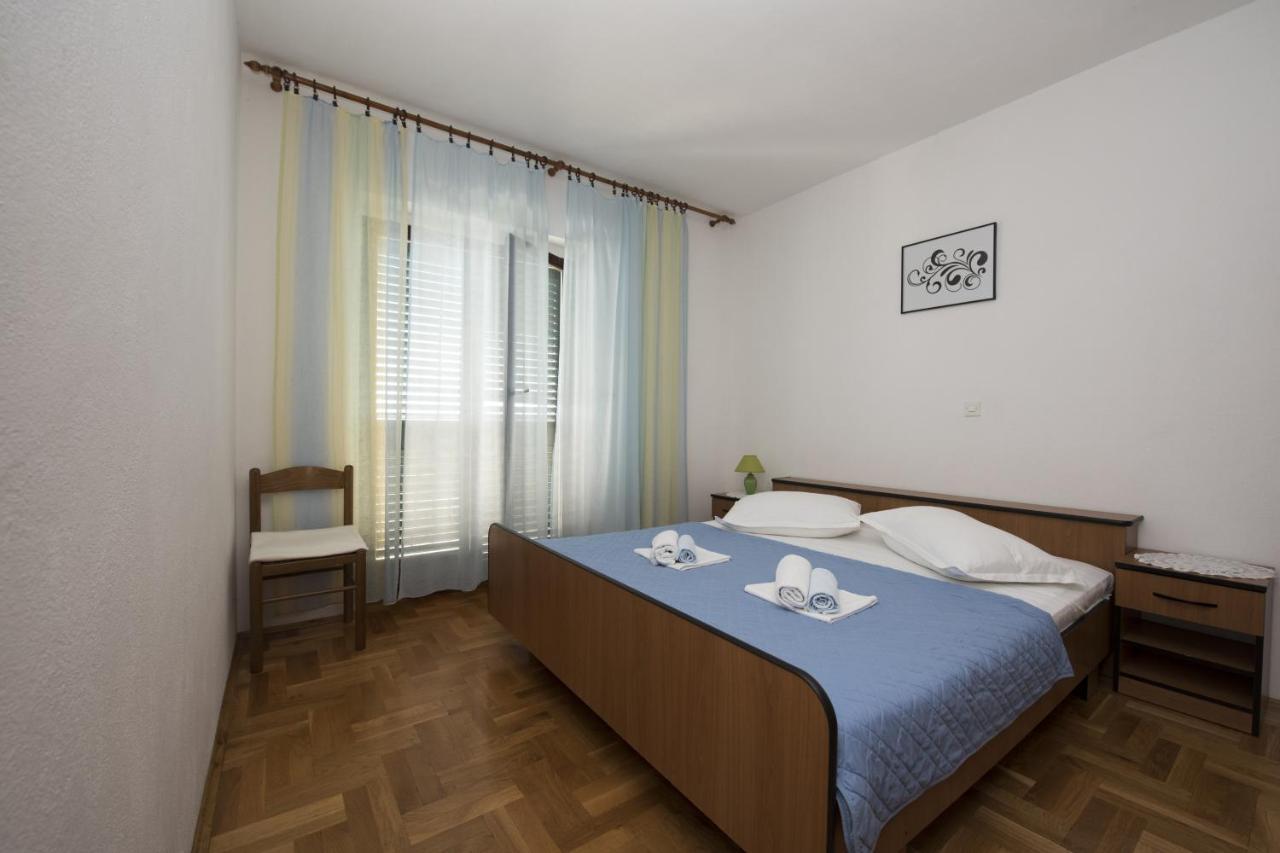 Apartment Brela 16603B Extérieur photo